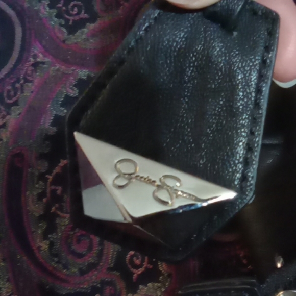 Jessica Simpson purse. 💜 - Picture 4 of 4